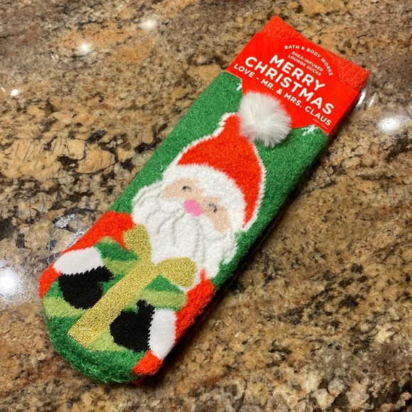 BBW Shea-Infused Lounge Socks, titled: Merry Christmas Love, Mr & Mrs Claus, NWT - Picture 1 of 6